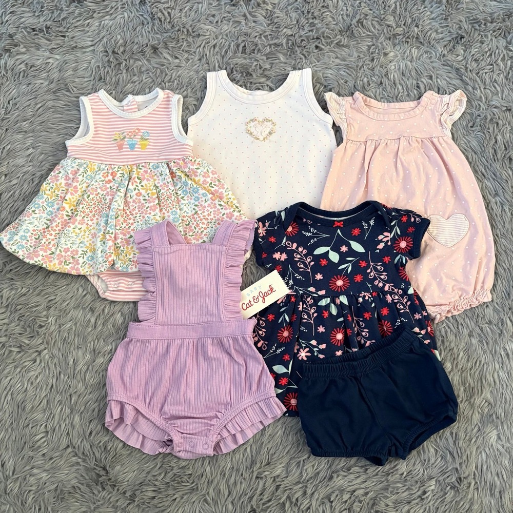 Baby Girl 0-3 Month Clothes Bundle Floral Ribbed Striped Polka Dots